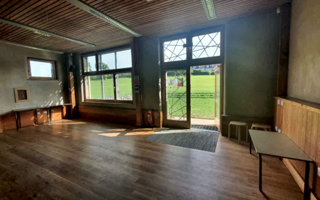 Up Top Dance School – Tottenham (N17 6NU)